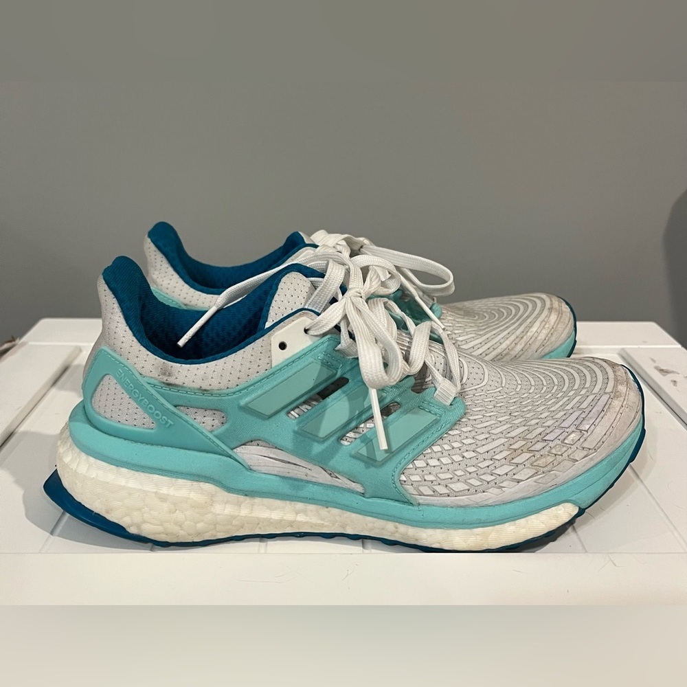 Adidas Energy Boost Sneakers Women's 7.5 View 2